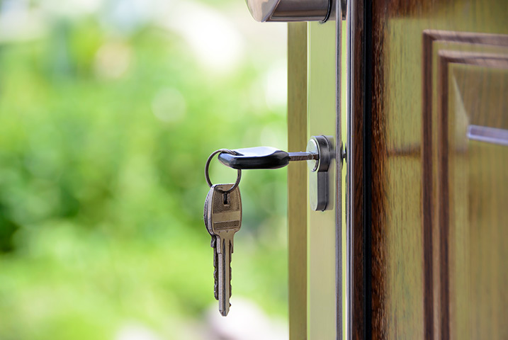A2B Locks are able to provide local locksmiths in South Normanton to repair your broken locks. 